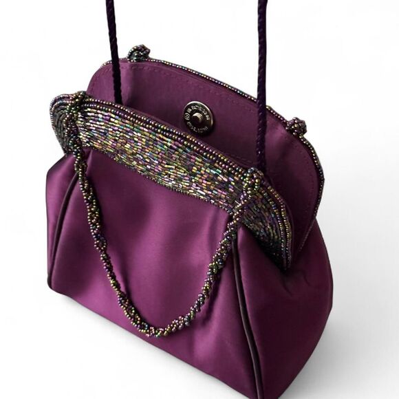 Vintage Deep Purple beaded evening bag with beaded handle and button closure. - Picture 3 of 8